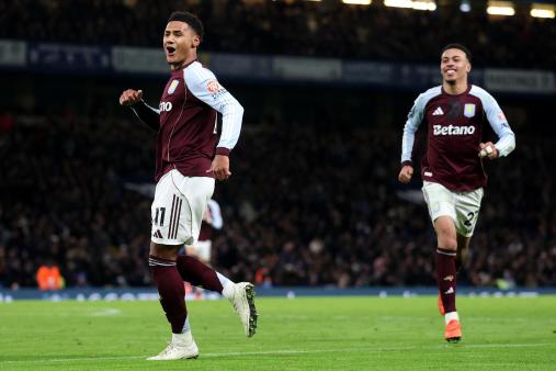 چېلسى 1-2 ئاستون ۋىللا